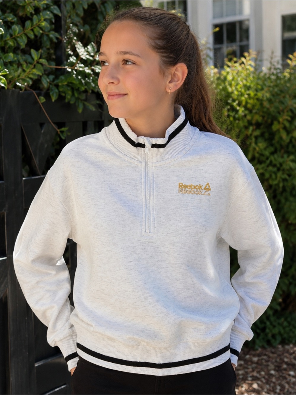 Reebok Girls Quarter Zip Pullover Sweatshirt Size 10/12 White